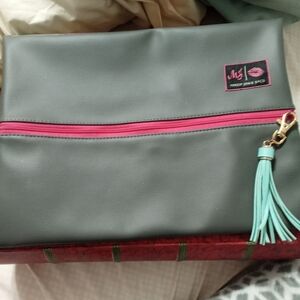 Gray and Pink Make Up Junkie